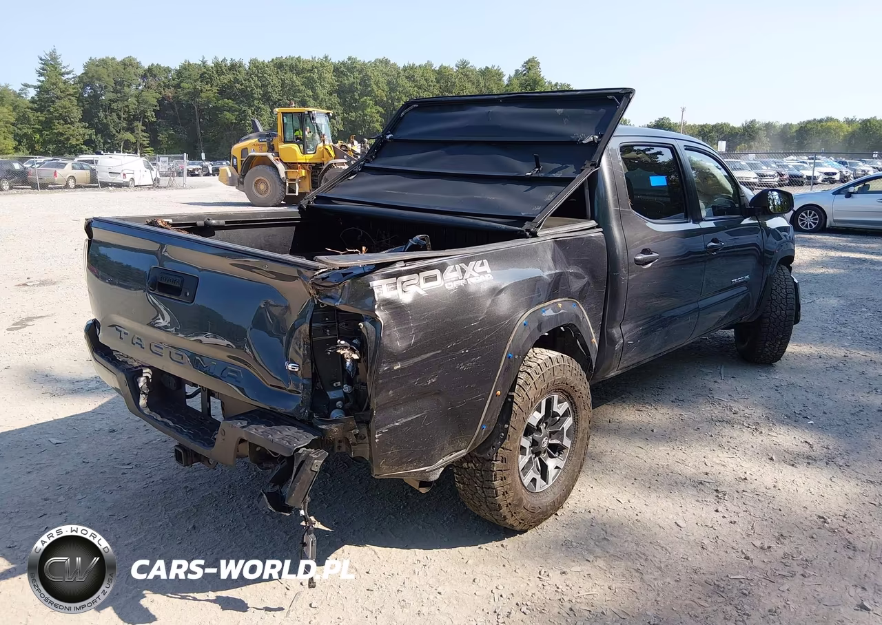2023 Toyota Tacoma Trd Off Road VIN:3TMCZ5AN9PM591320 - 4