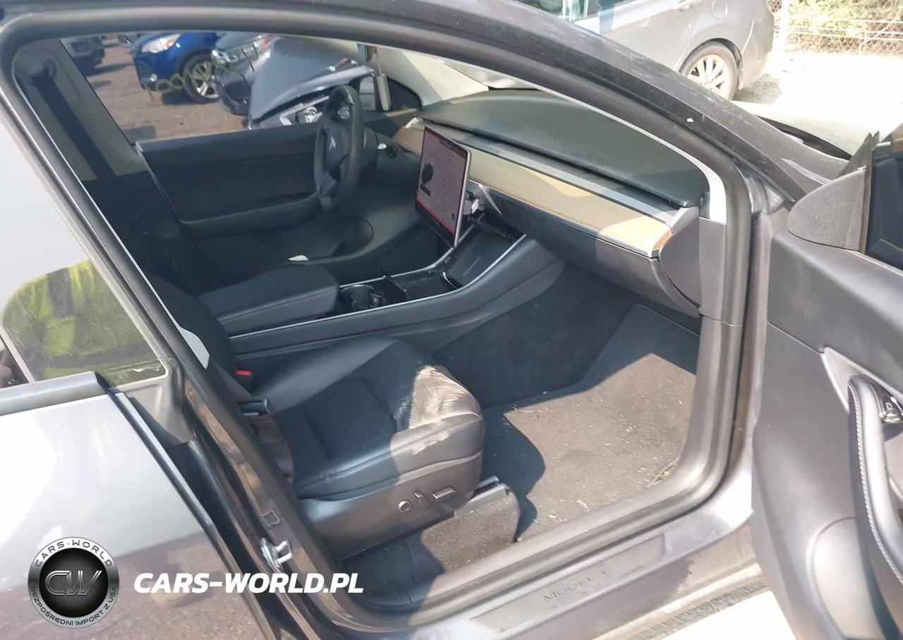 2021 Tesla Model Y Performance Dual Motor All-Wheel Drive VIN:5YJYGDEF0MF081740 - 5