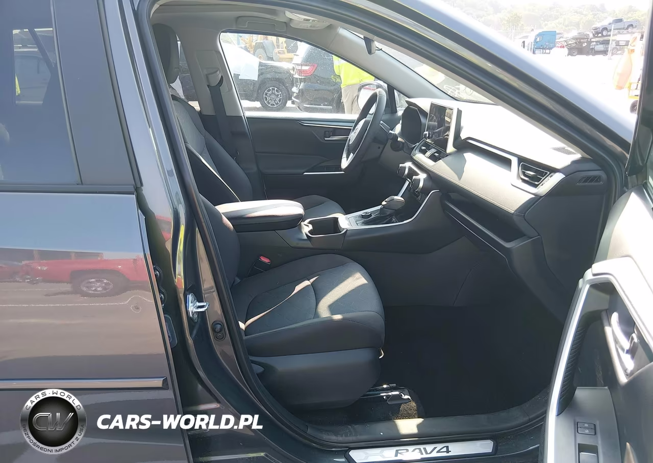 2025 Toyota Rav4 Hybrid Xle VIN:2T3RWRFVXSW289609 - 5