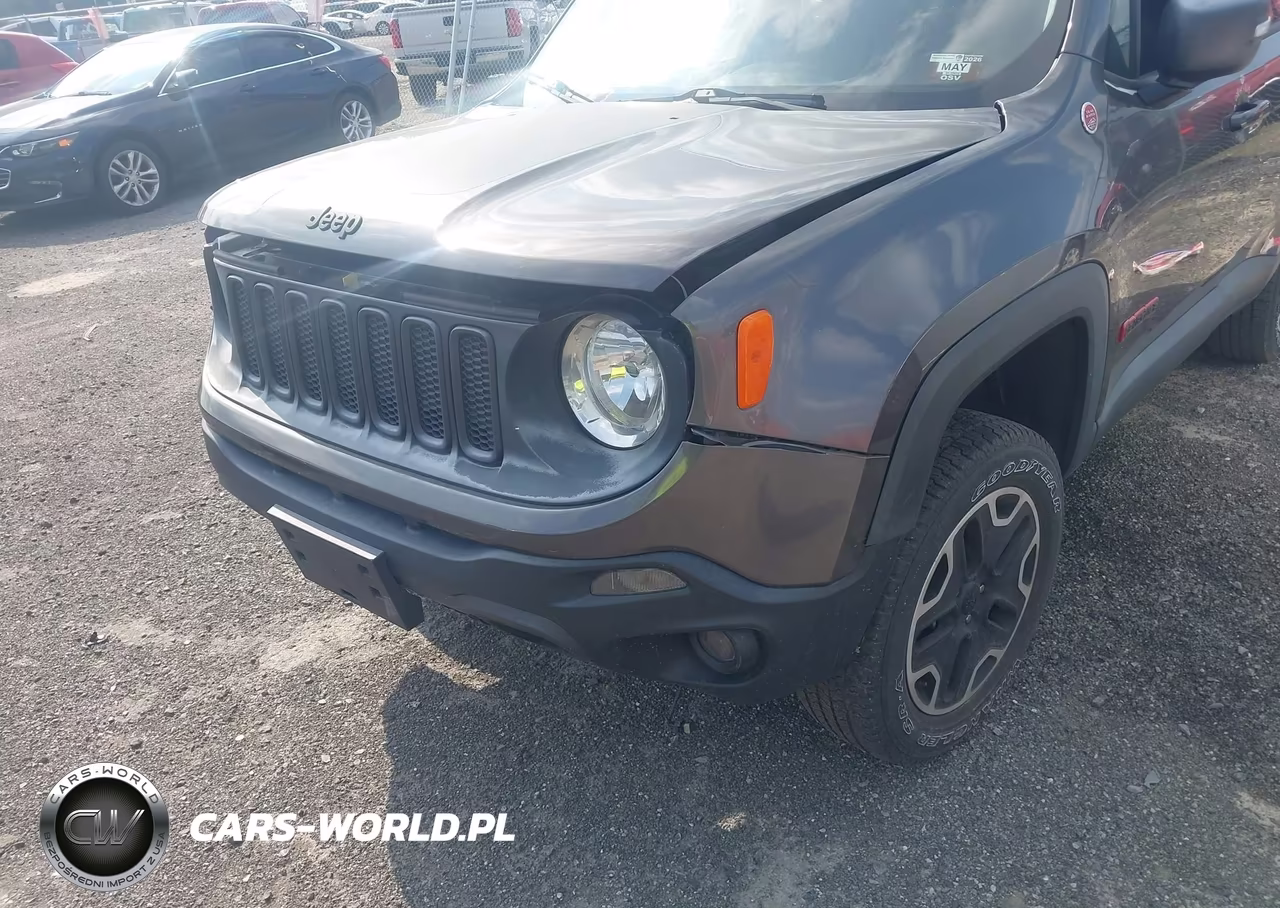 2016 Jeep Renegade Trailhawk VIN:ZACCJBCT3GPC94588 - 6