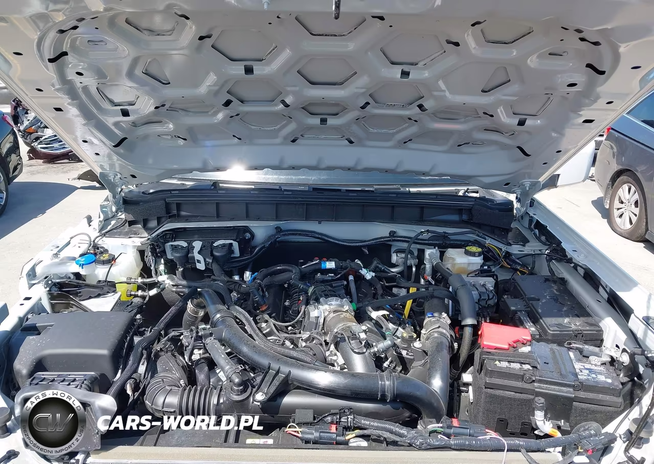 2026 Ford Bronco Outer Banks VIN:1FMEE8BP7TLA57407 - 10