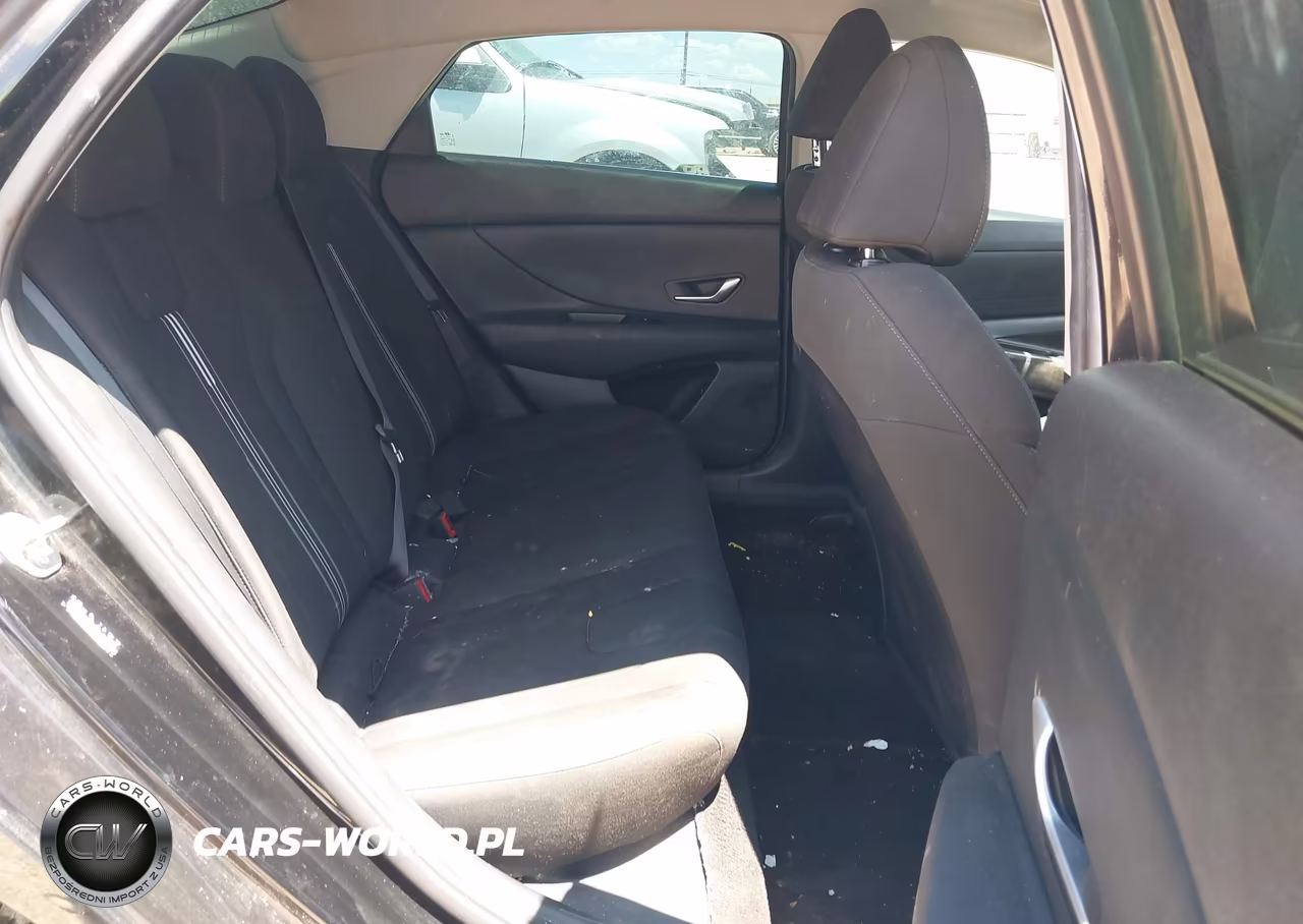 2021 Hyundai Elantra Sel VIN:KMHLM4AG4MU147176 - 8