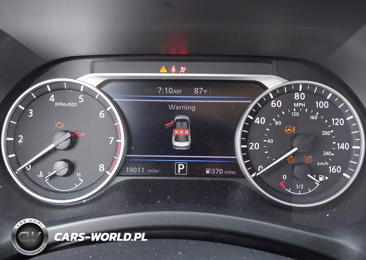 2025 Nissan Sentra Sr VIN:3N1AB8DV5SY219423 - 7