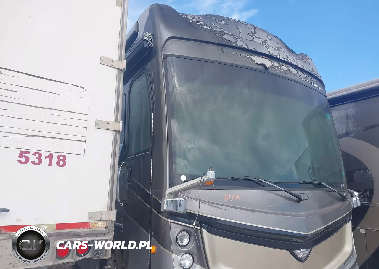 2018 Freightliner Chassis Xc