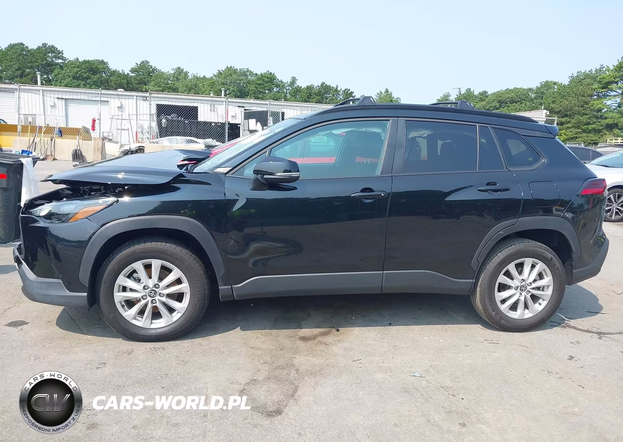 2026 Toyota Corolla Cross Le VIN:7MUCAABG8TV148866 - 14