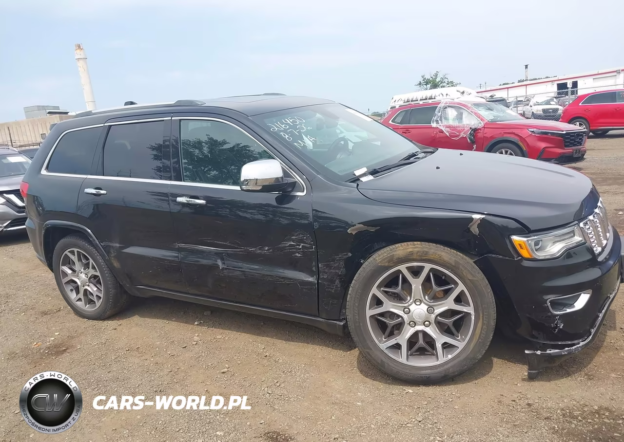 2019 Jeep Grand Cherokee Overland 4X4 VIN:1C4RJFCG1KC592929 - 12