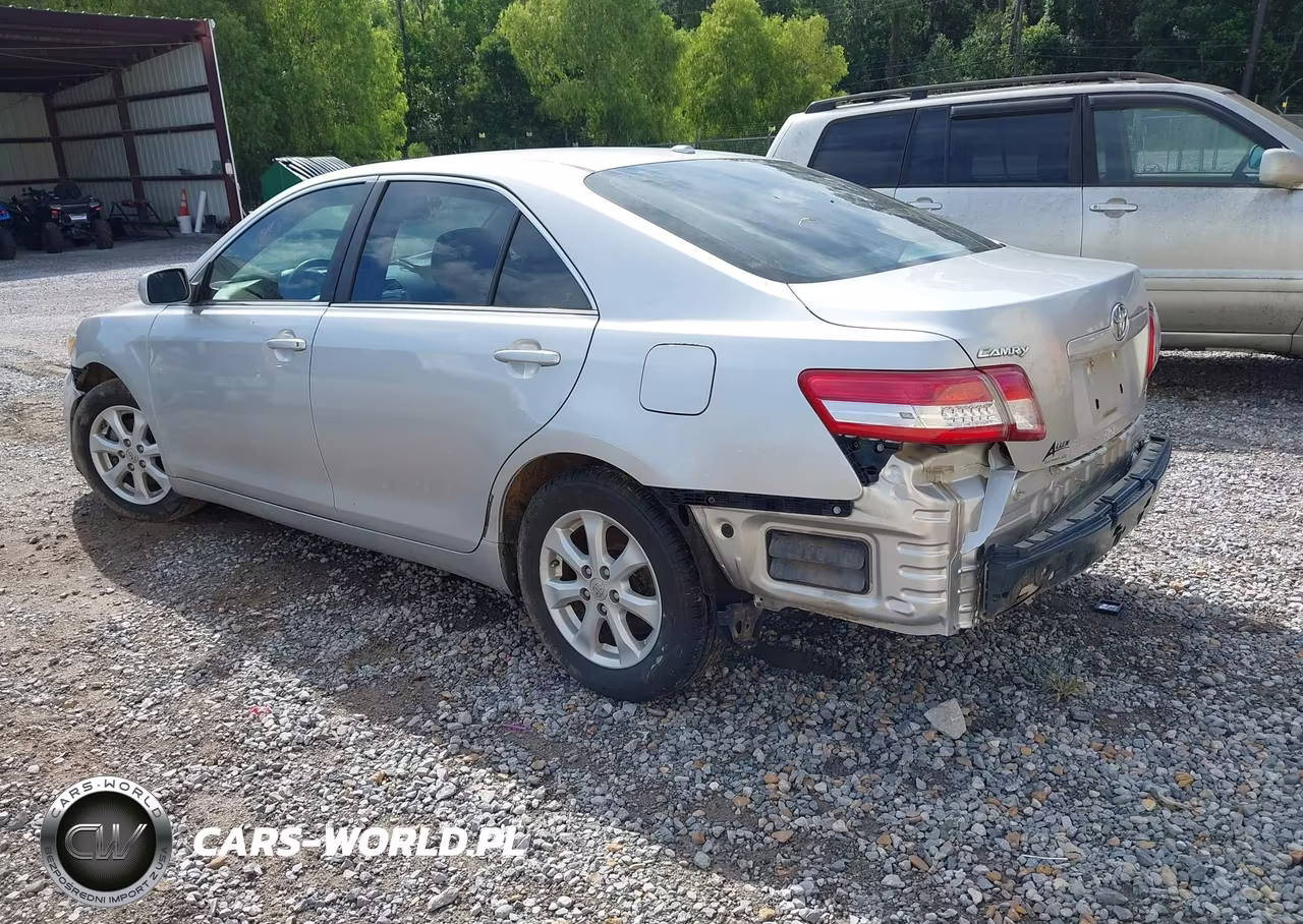 2011 Toyota Camry Se-Le-Xle VIN:4T1BF3EK8BU718728 - 3