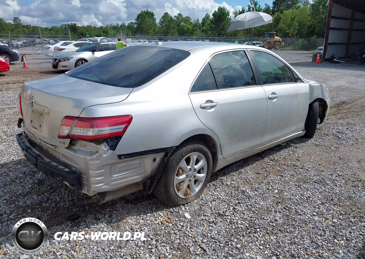 2011 Toyota Camry Se-Le-Xle VIN:4T1BF3EK8BU718728 - 4