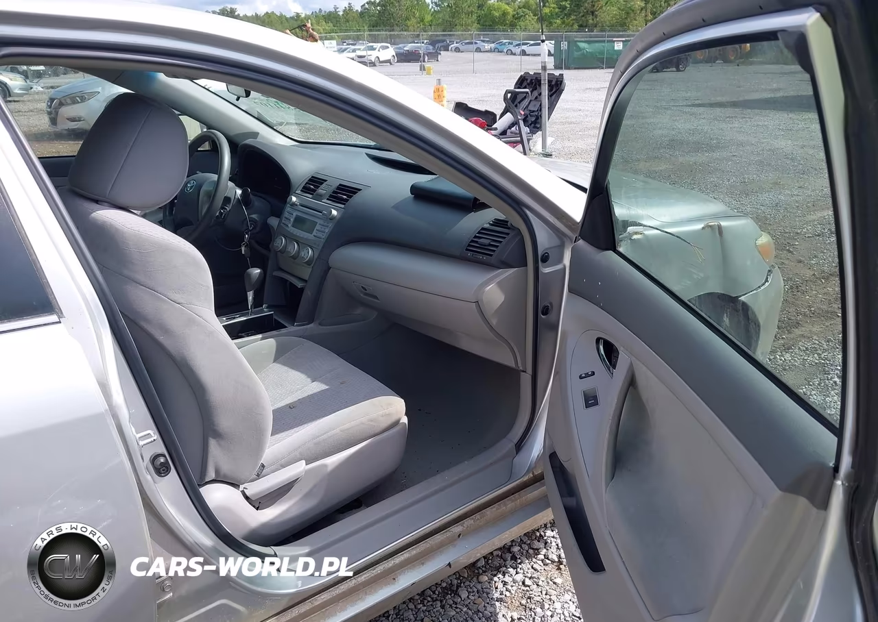 2011 Toyota Camry Se-Le-Xle VIN:4T1BF3EK8BU718728 - 5