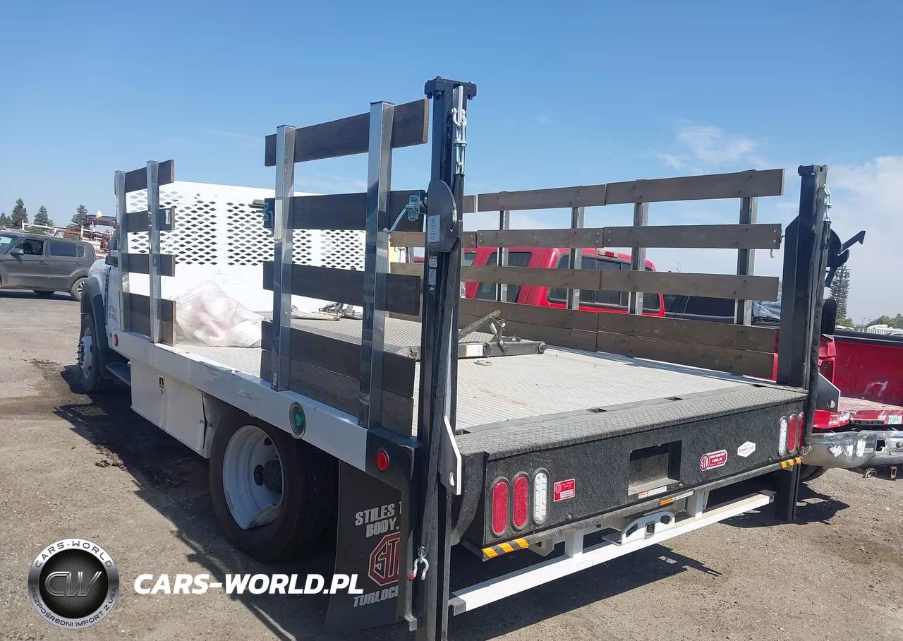 2024 Ford F-450 Chassis Xl VIN:1FDUF4GT6RDA29138 - 3
