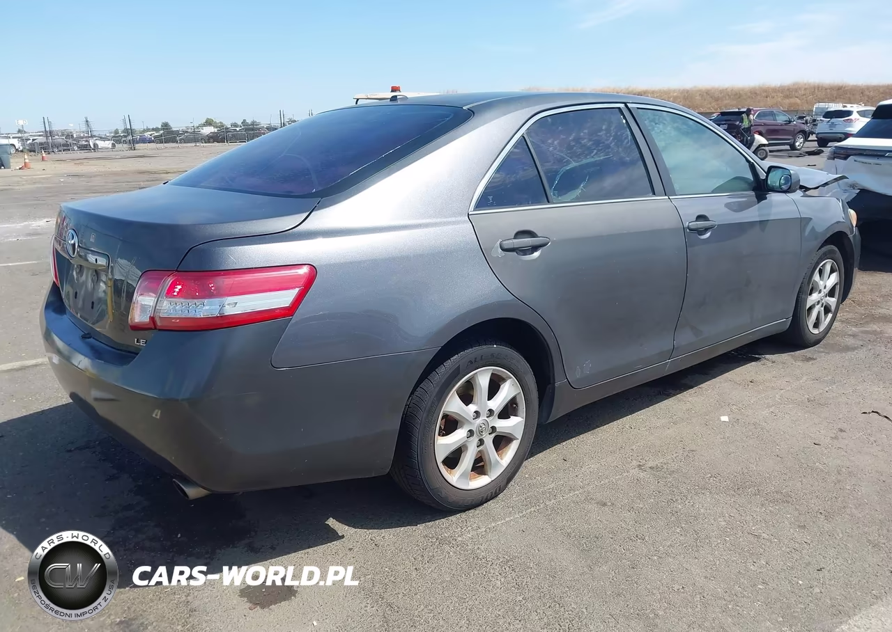 2011 Toyota Camry Le VIN:4T1BF3EK6BU622418 - 4