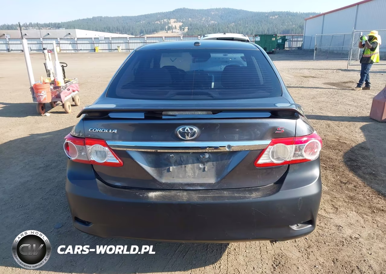 2013 Toyota Corolla S VIN:5YFBU4EE0DP137959 - 16