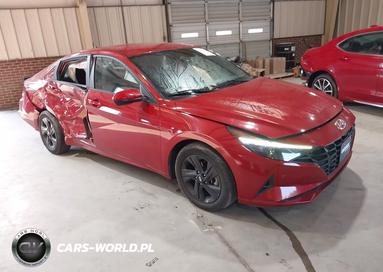 2022 Hyundai Elantra Sel