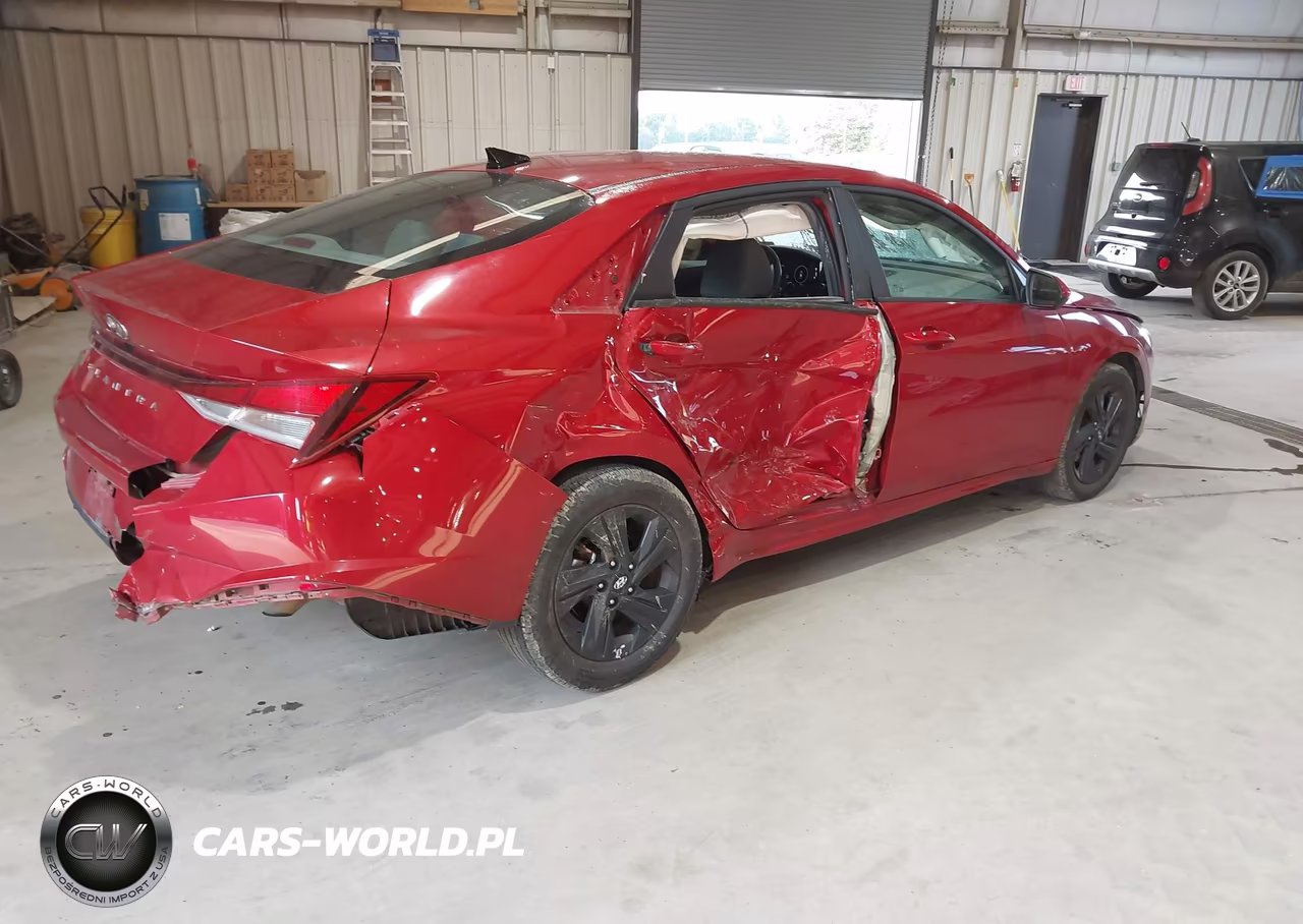 2022 Hyundai Elantra Sel VIN:KMHLS4AGXNU369731 - 4