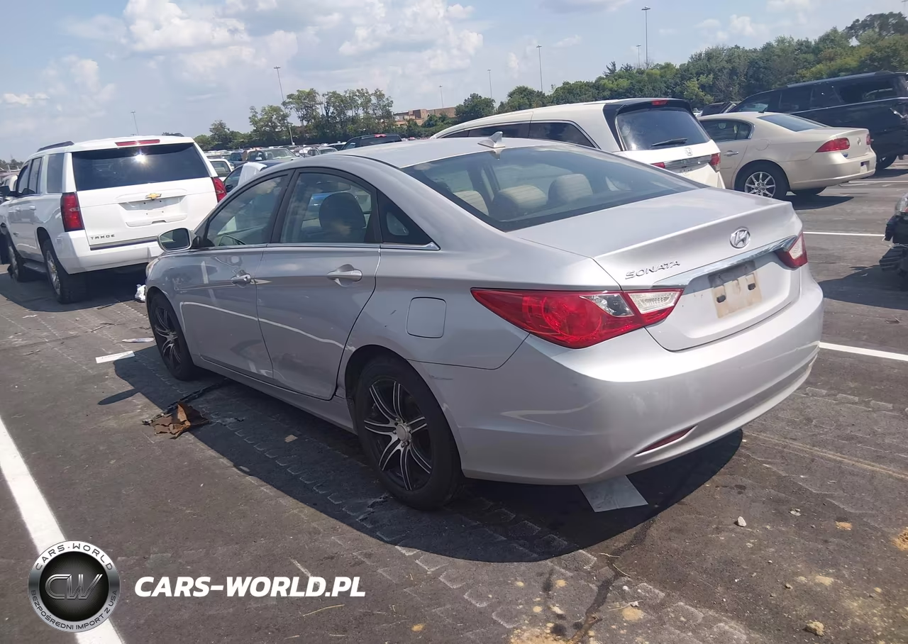 2011 Hyundai Sonata Gls VIN:5NPEB4AC1BH055160 - 3