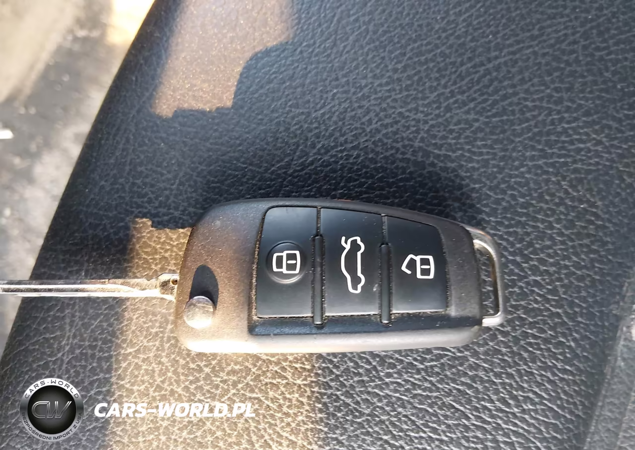 2020 Audi A3 Premium Plus 45 Tfsi S Line Quattro S Tronic VIN:WAUJEGFF4LA054973 - 11