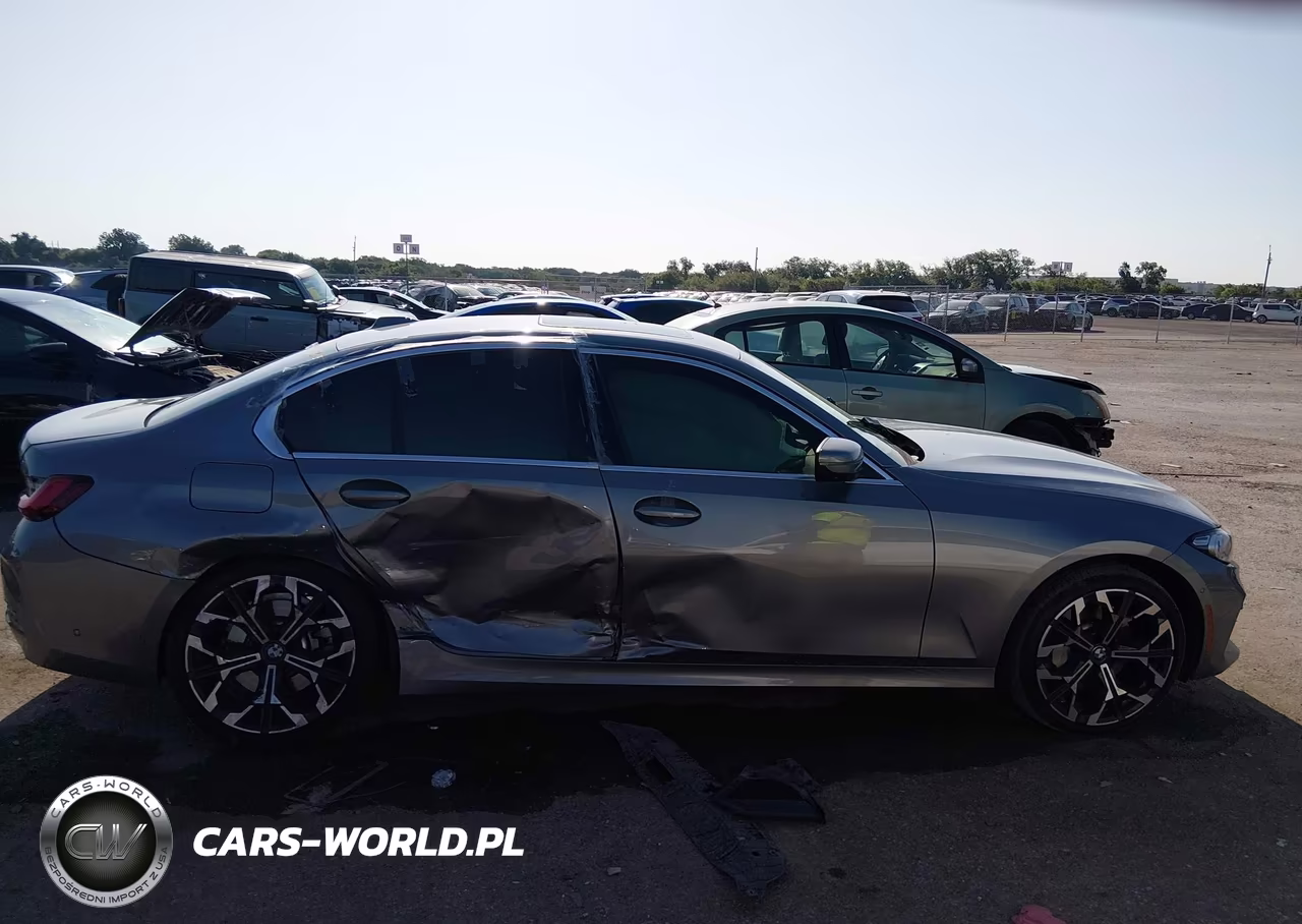 2025 BMW 330I VIN:3MW69CW06S8F74181 - 13