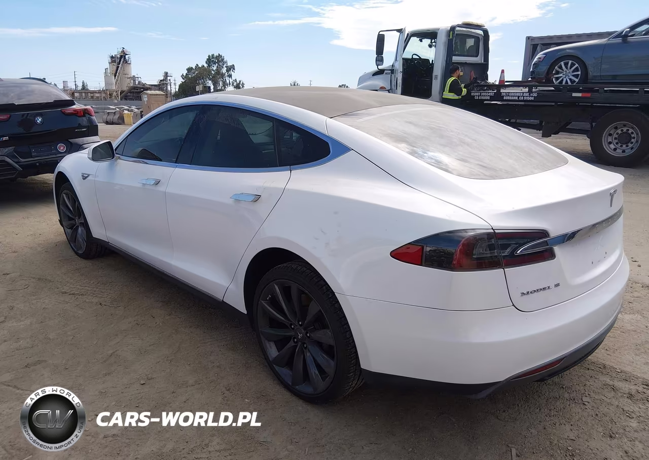 2013 Tesla Model S VIN:5YJSA1CN9DFP23016 - 3