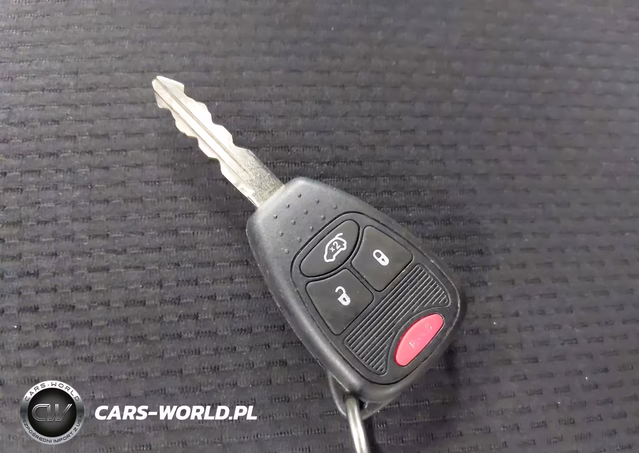 2013 Chrysler 200 Touring VIN:1C3CCBBB5DN745449 - 11