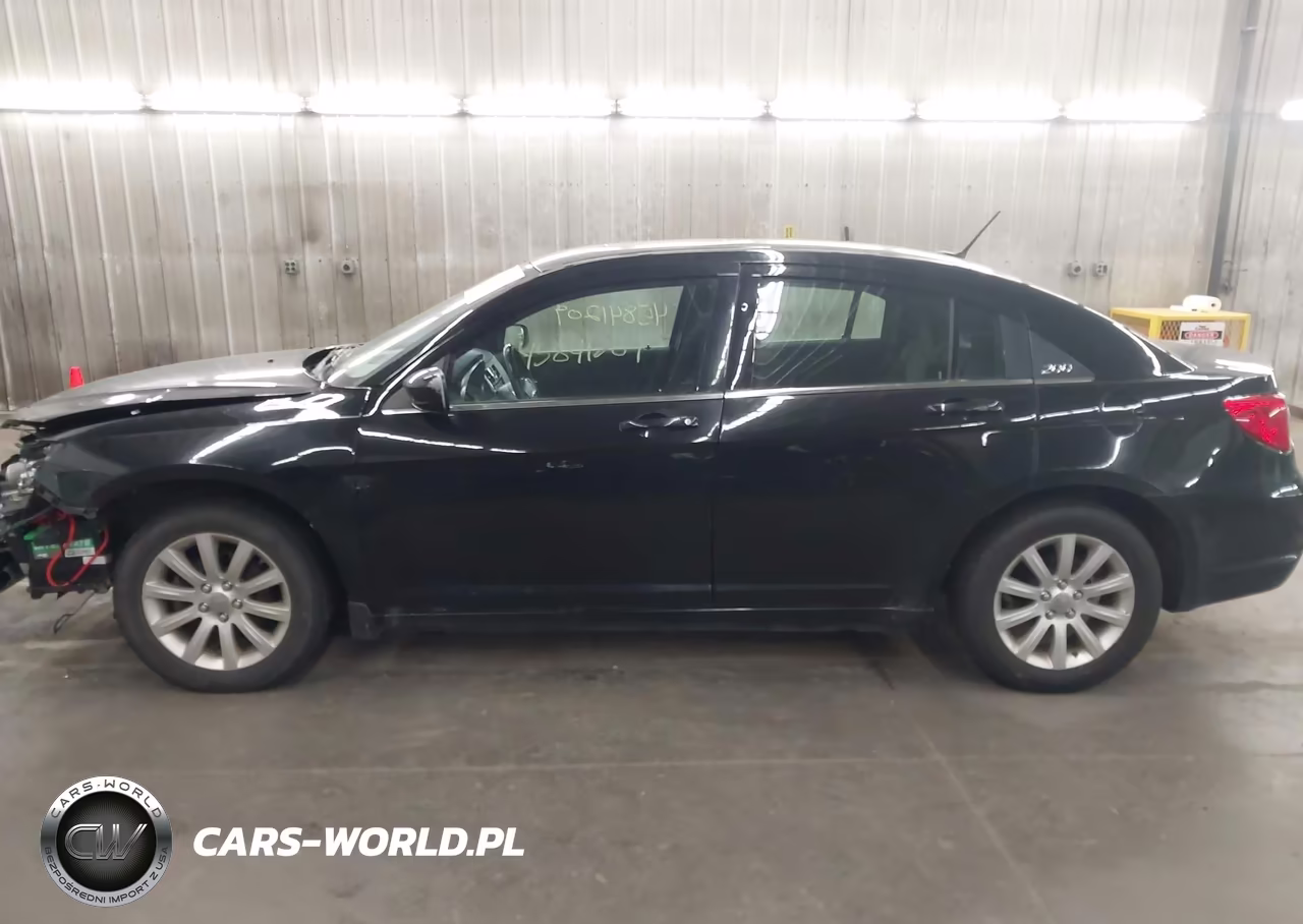 2013 Chrysler 200 Touring VIN:1C3CCBBB5DN745449 - 15