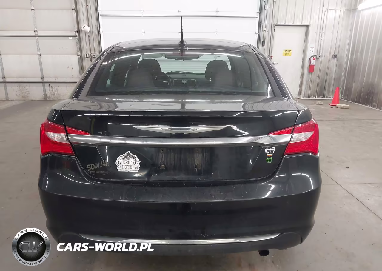 2013 Chrysler 200 Touring VIN:1C3CCBBB5DN745449 - 17