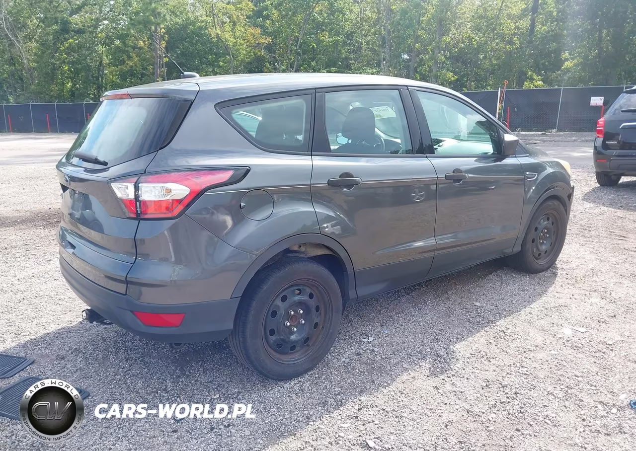 2017 Ford Escape S VIN:1FMCU0F78HUA19224 - 4