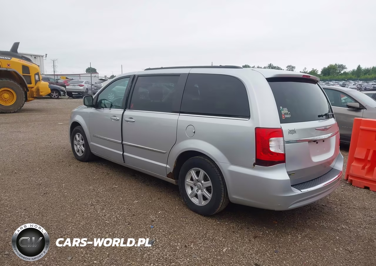 2012 Chrysler Town & Country Touring VIN:2C4RC1BG1CR293299 - 3