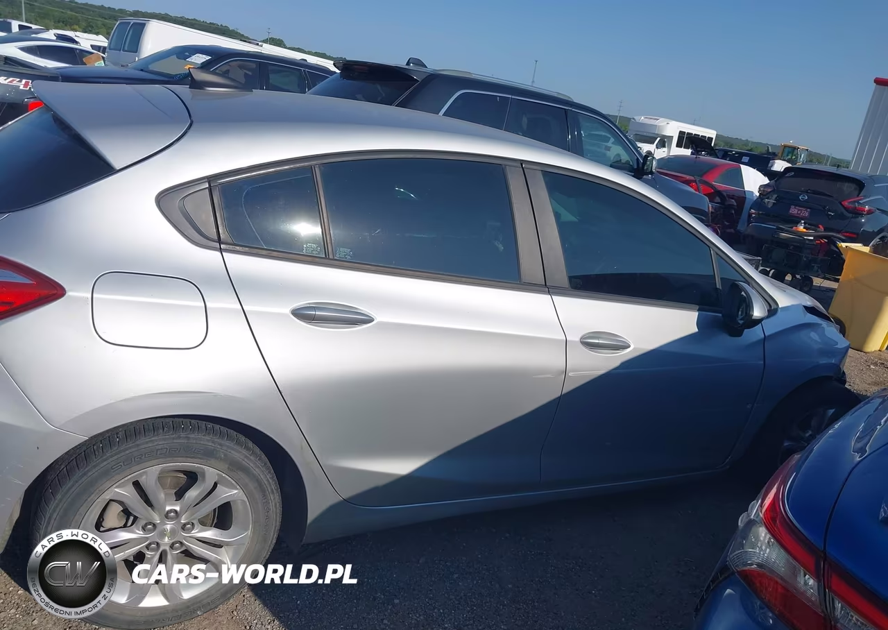 2019 Chevrolet Cruze Ls VIN:3G1BC6SM1KS536026 - 13