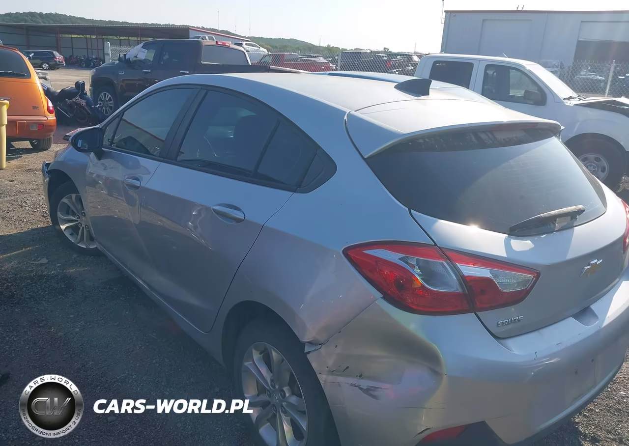 2019 Chevrolet Cruze Ls VIN:3G1BC6SM1KS536026 - 3