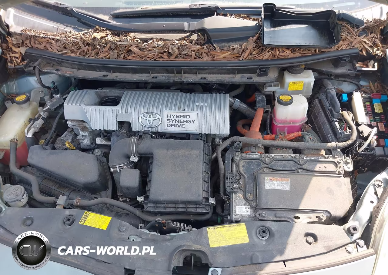 2013 Toyota Prius Three VIN:JTDKN3DU0D5651825 - 10