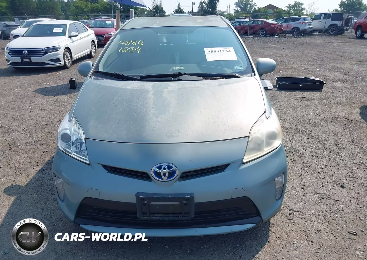 2013 Toyota Prius Three VIN:JTDKN3DU0D5651825 - 12