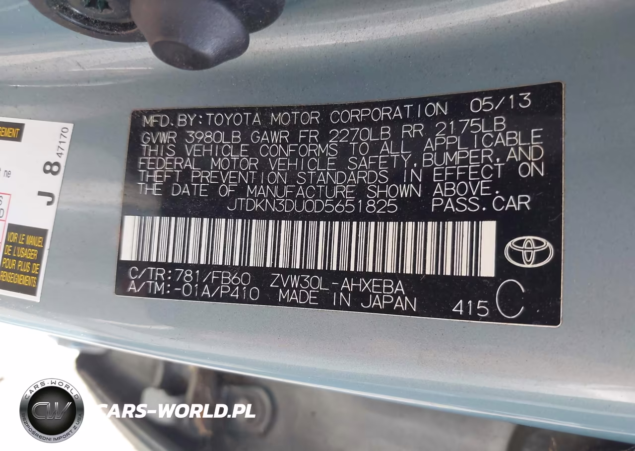 2013 Toyota Prius Three VIN:JTDKN3DU0D5651825 - 9