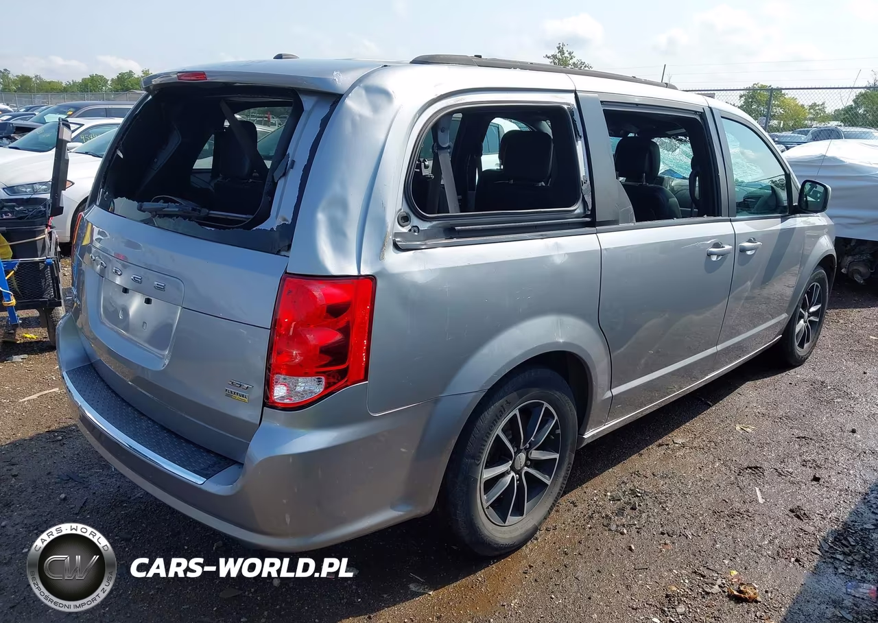 2019 Dodge Grand Caravan Gt VIN:2C4RDGEGXKR516661 - 4