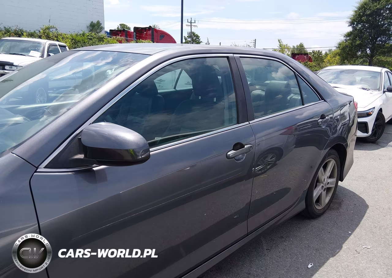 2014 Toyota Camry Se VIN:4T1BF1FK6EU317167 - 14