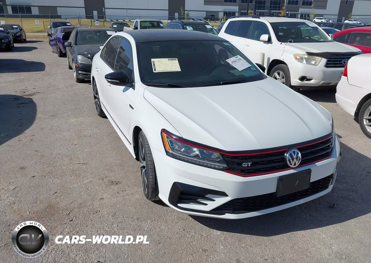 2018 Volkswagen Passat 3.6L V6 Gt VIN:1VWJM7A3XJC036284 - 1