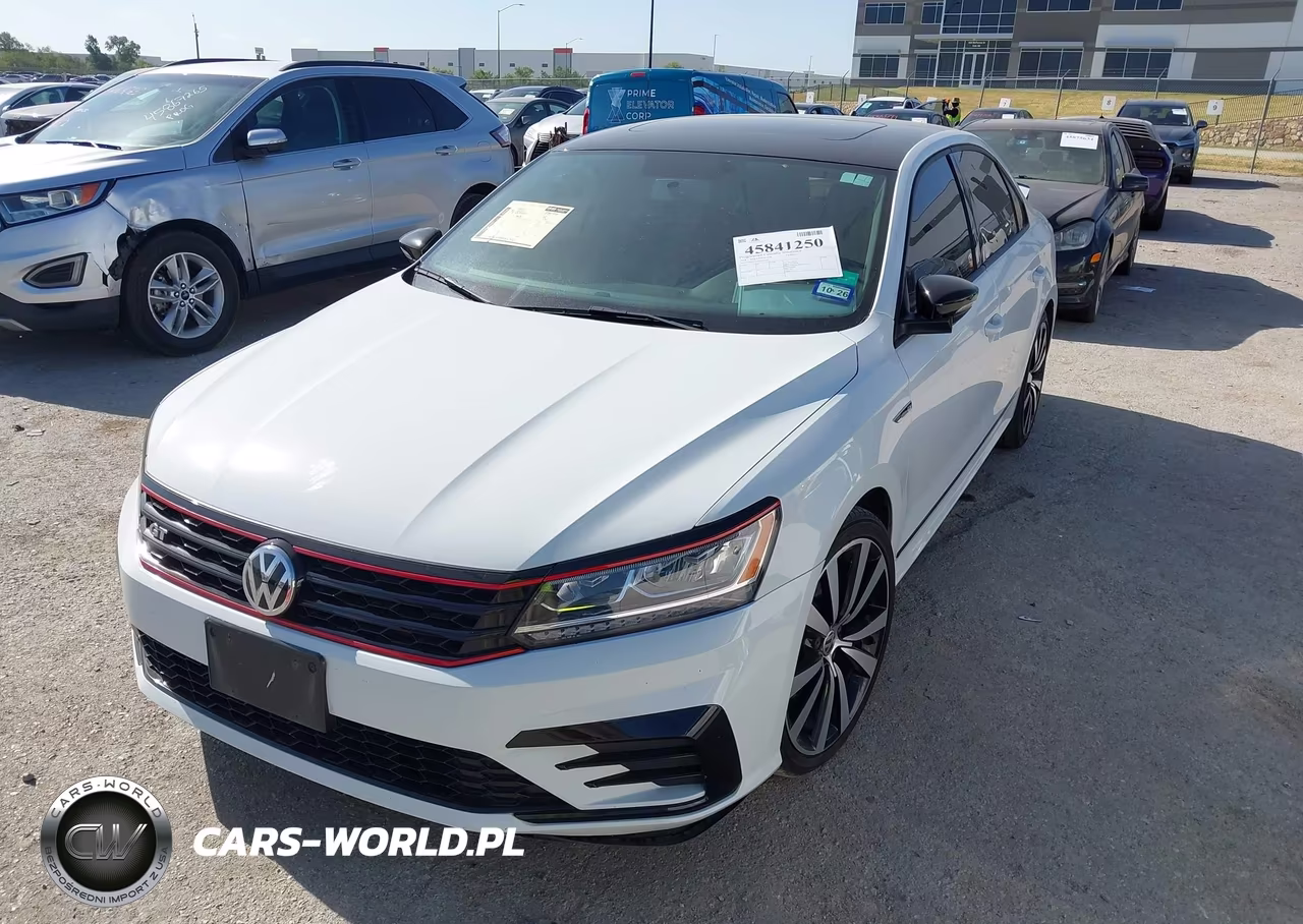 2018 Volkswagen Passat 3.6L V6 Gt VIN:1VWJM7A3XJC036284 - 2