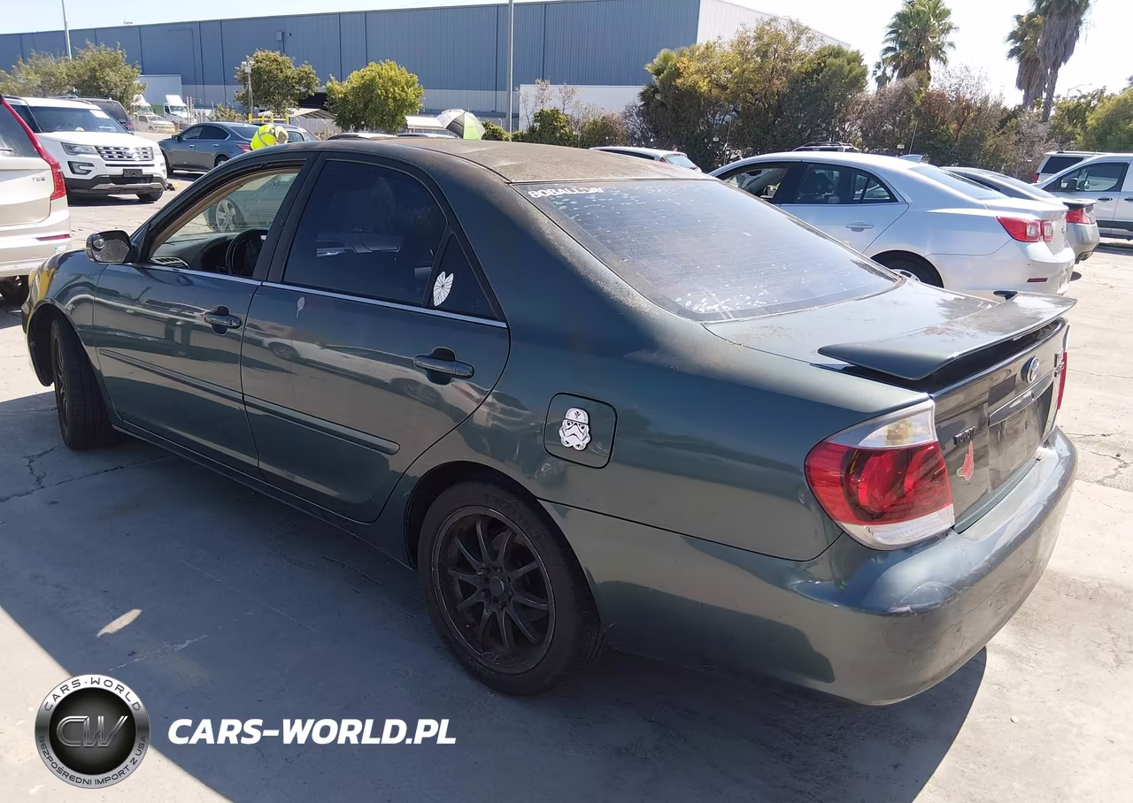 2005 Toyota Camry Se VIN:4T1BE32K35U015422 - 3
