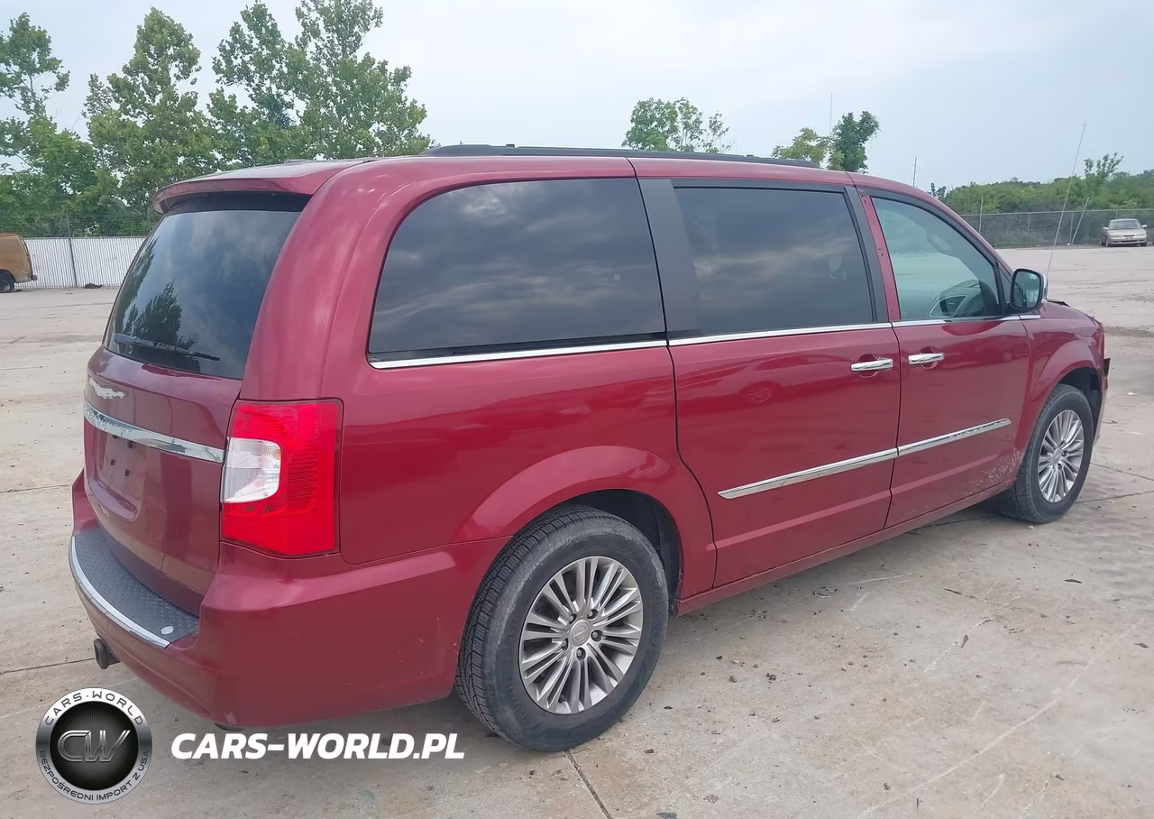 2013 Chrysler Town & Country Touring-L VIN:2C4RC1CG5DR533924 - 4