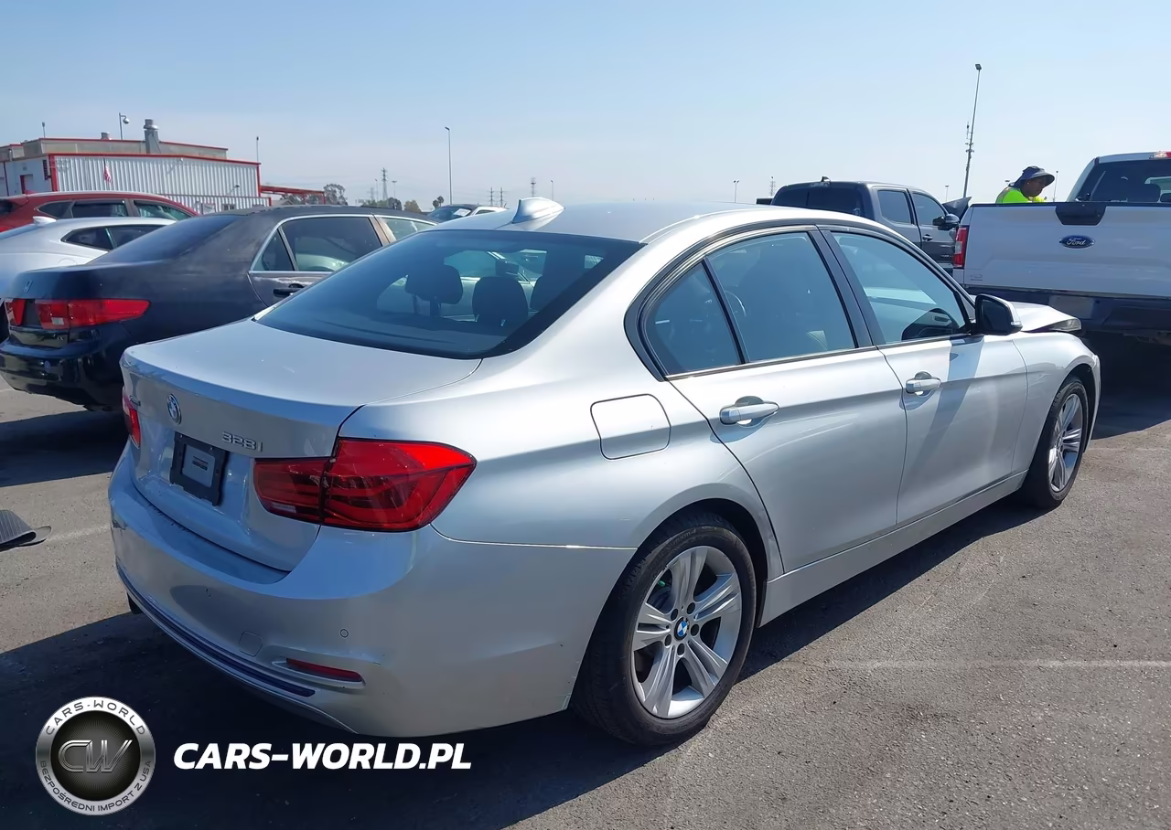 2016 BMW 328I xDrive VIN:WBA8E3G57GNU04852 - 4