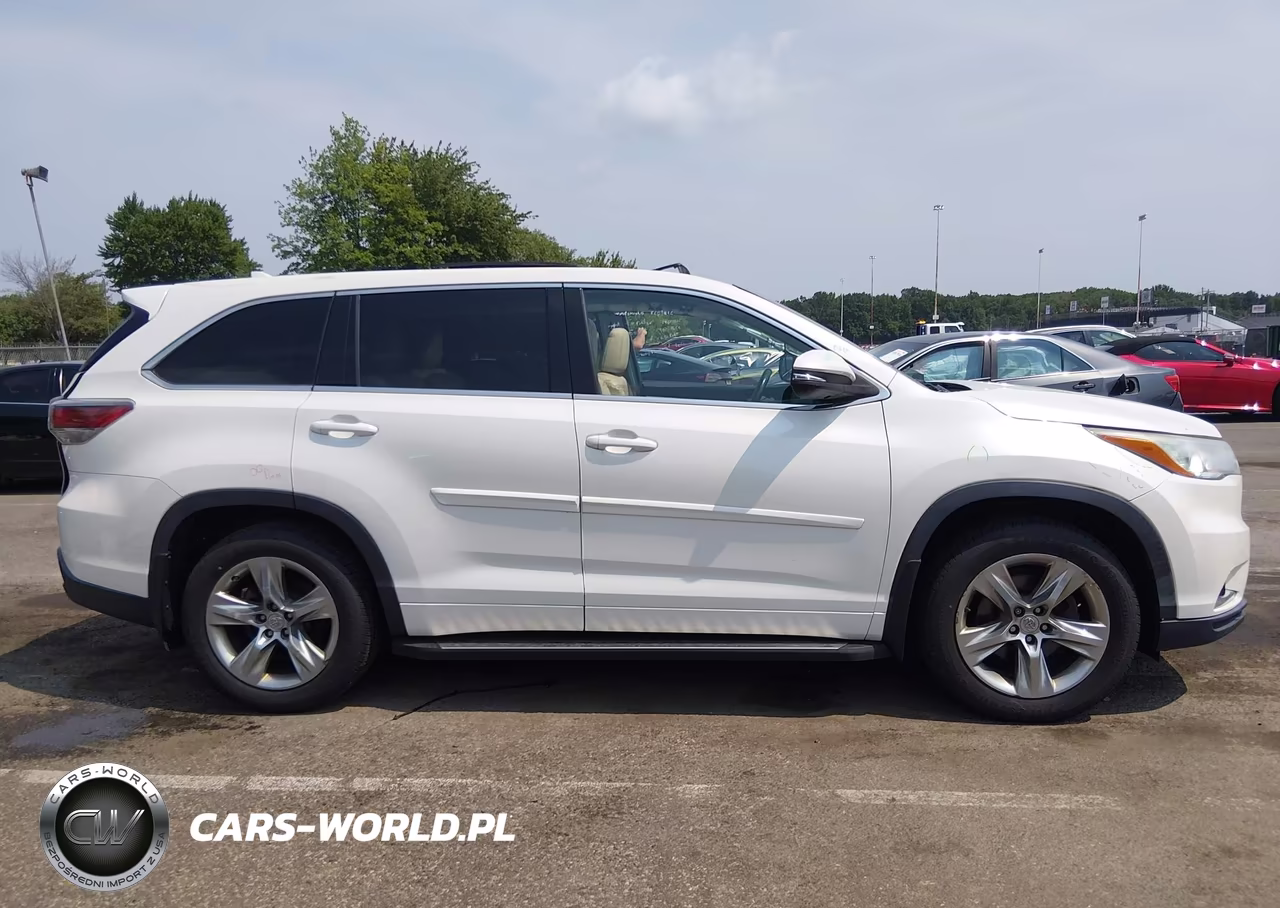 2014 Toyota Highlander Limited Platinum V6 VIN:5TDDKRFH7ES025947 - 13