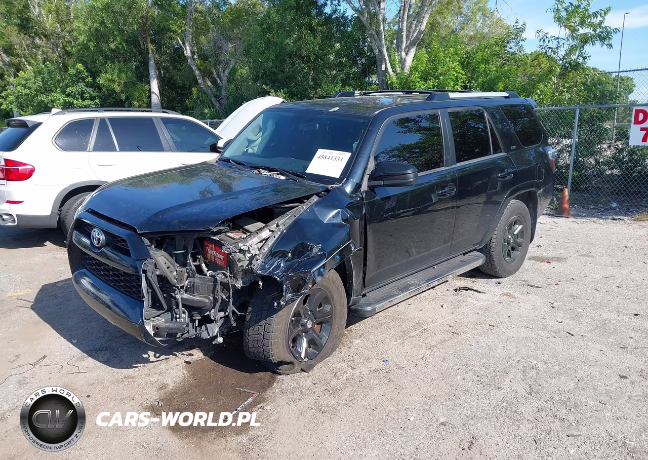 2019 Toyota 4Runner Sr5 VIN:JTEZU5JR1K5210761 - 2