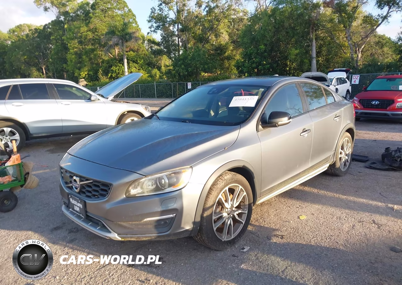 2016 Volvo S60 Cross Country T5 Platinum VIN:YV4612UM6G2000287 - 18