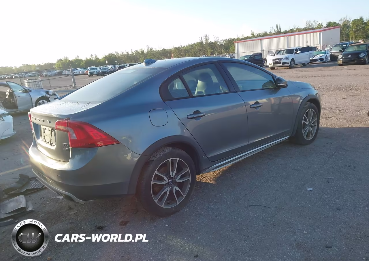 2016 Volvo S60 Cross Country T5 Platinum VIN:YV4612UM6G2000287 - 4