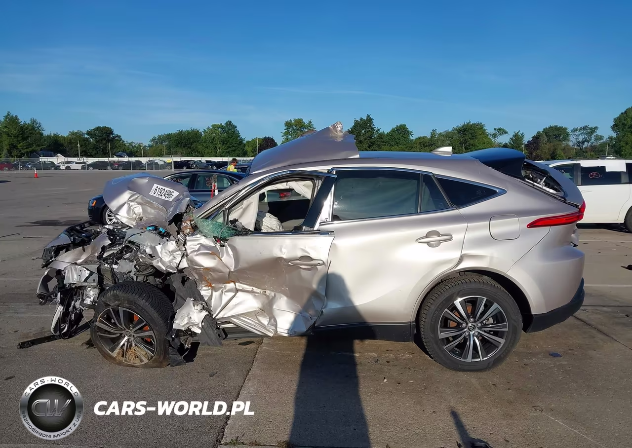 2021 Toyota Venza VIN:JTEAAAAH9MJ029584 - 14