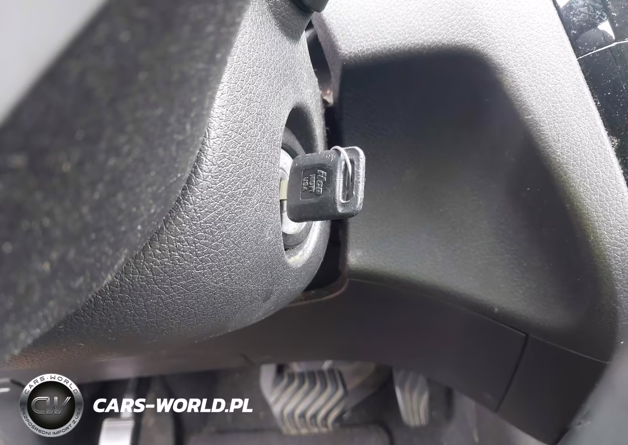 2014 Nissan Rogue S VIN:5N1AT2MT6EC793799 - 11