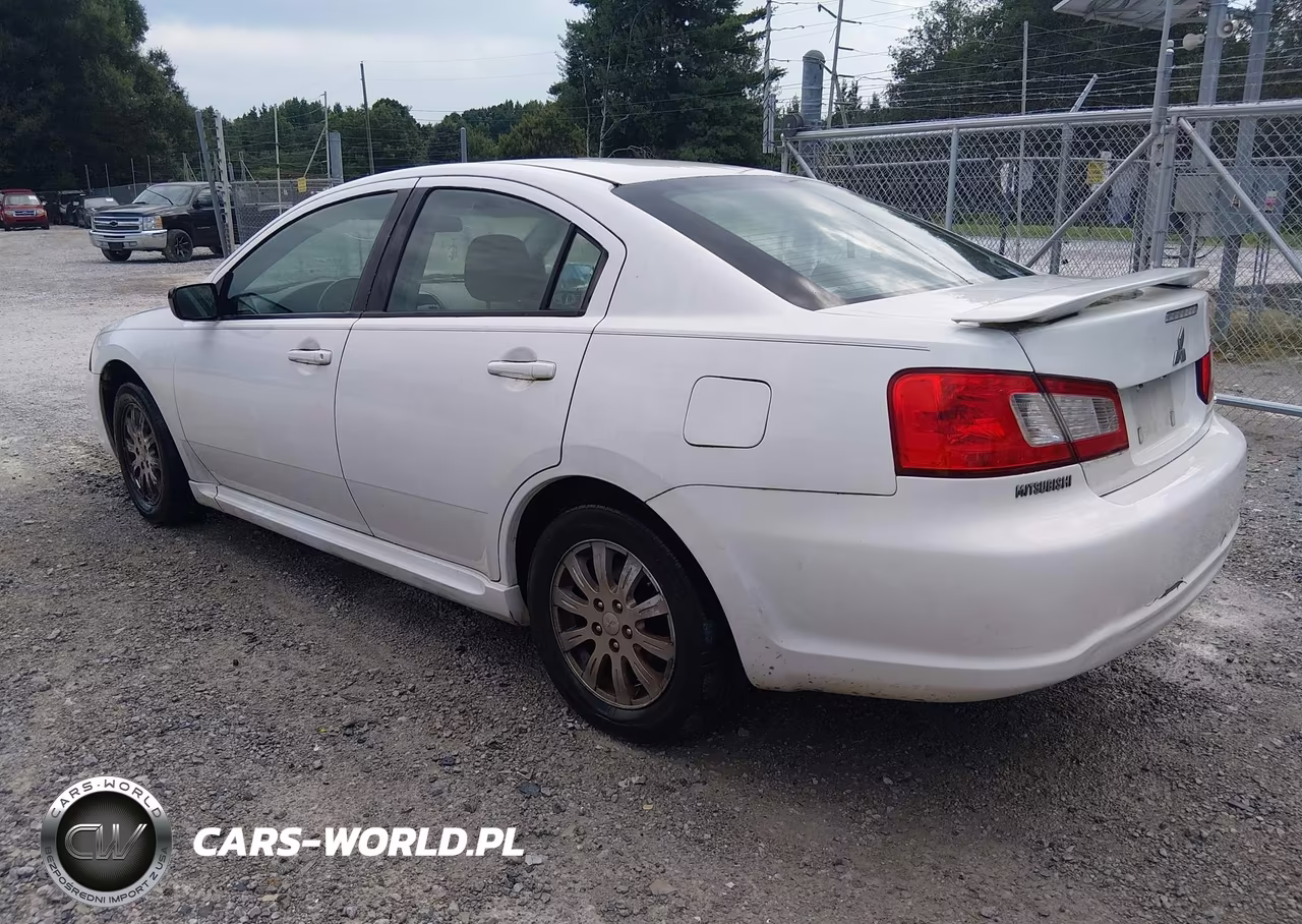 2010 Mitsubishi Galant Fe VIN:4A32B2FF8AE007189 - 3