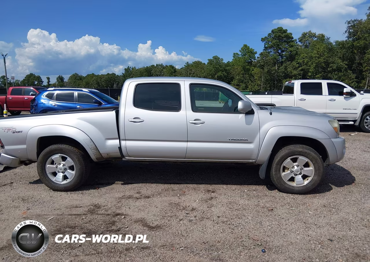 2010 Toyota Tacoma Prerunner V6 VIN:3TMKU4HN5AM025821 - 14