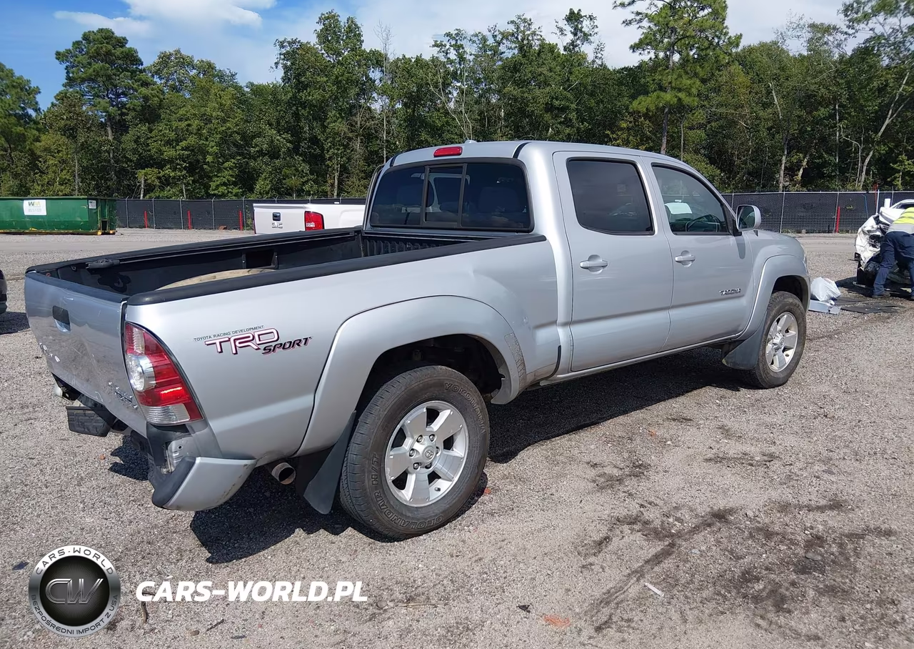 2010 Toyota Tacoma Prerunner V6 VIN:3TMKU4HN5AM025821 - 4