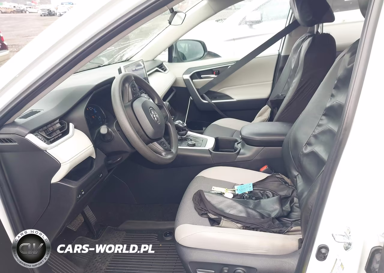 2024 Toyota Rav4 Hybrid Xle VIN:2T3RWRFV1RW248005 - 5