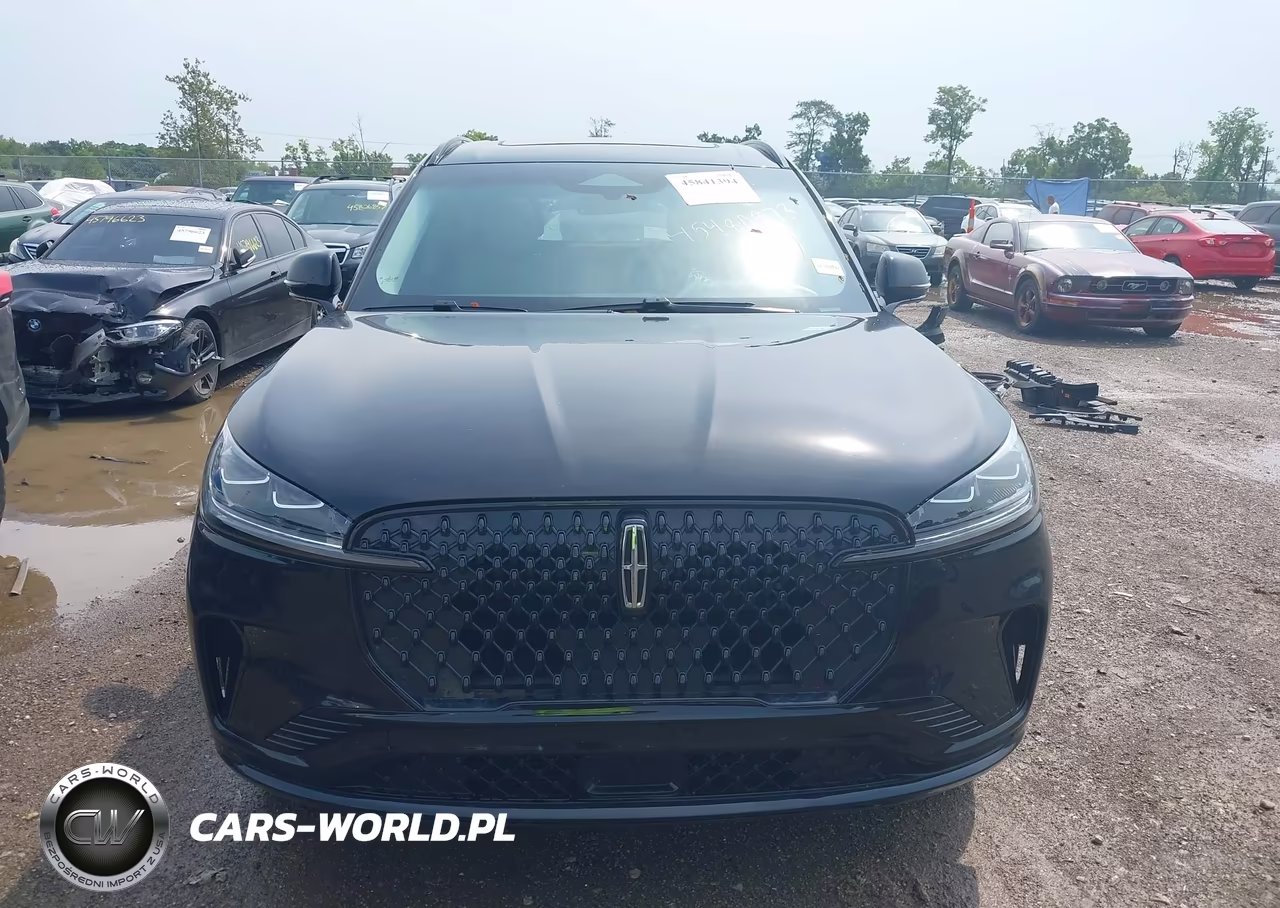 2025 Lincoln Aviator Reserve VIN:5LM5J7XC7SGL12007 - 13